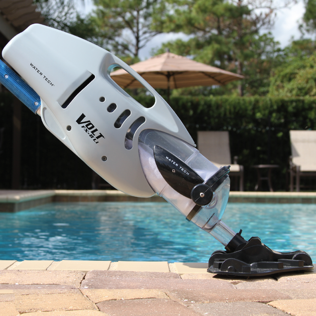 Water Tech Volt FX-8Li Pool Vacuum Review